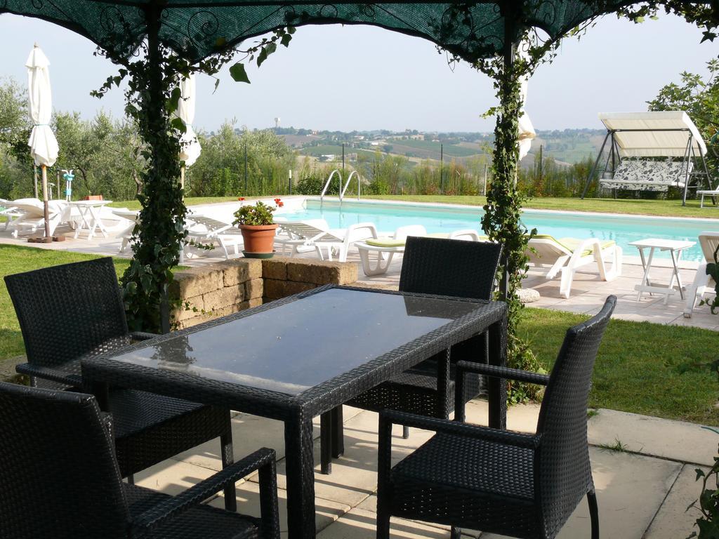 Agriturismo Al Rifugio Divino Belvedere Ostrense Экстерьер фото